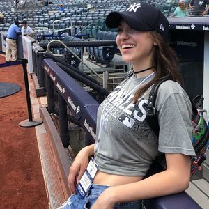 Meet your Posher, Dani